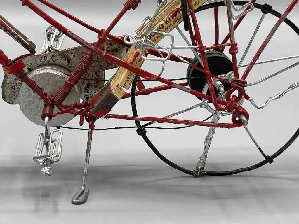 African Recycled Painted Wire Women's Bike - Burkina Faso