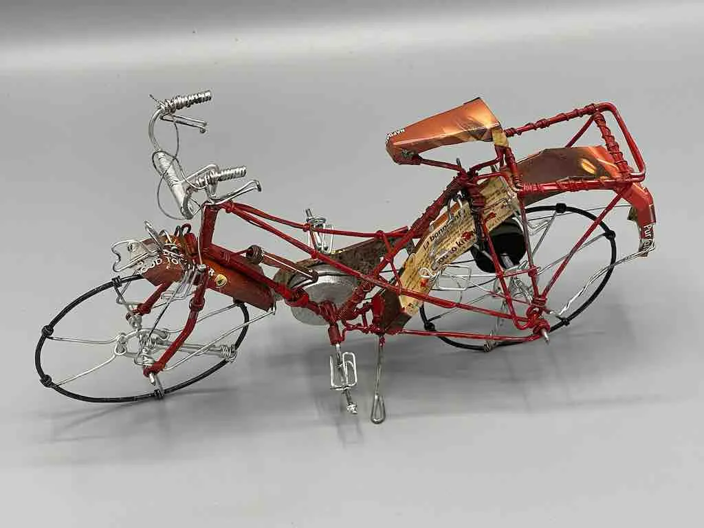 African Recycled Painted Wire Women's Bike - Burkina Faso