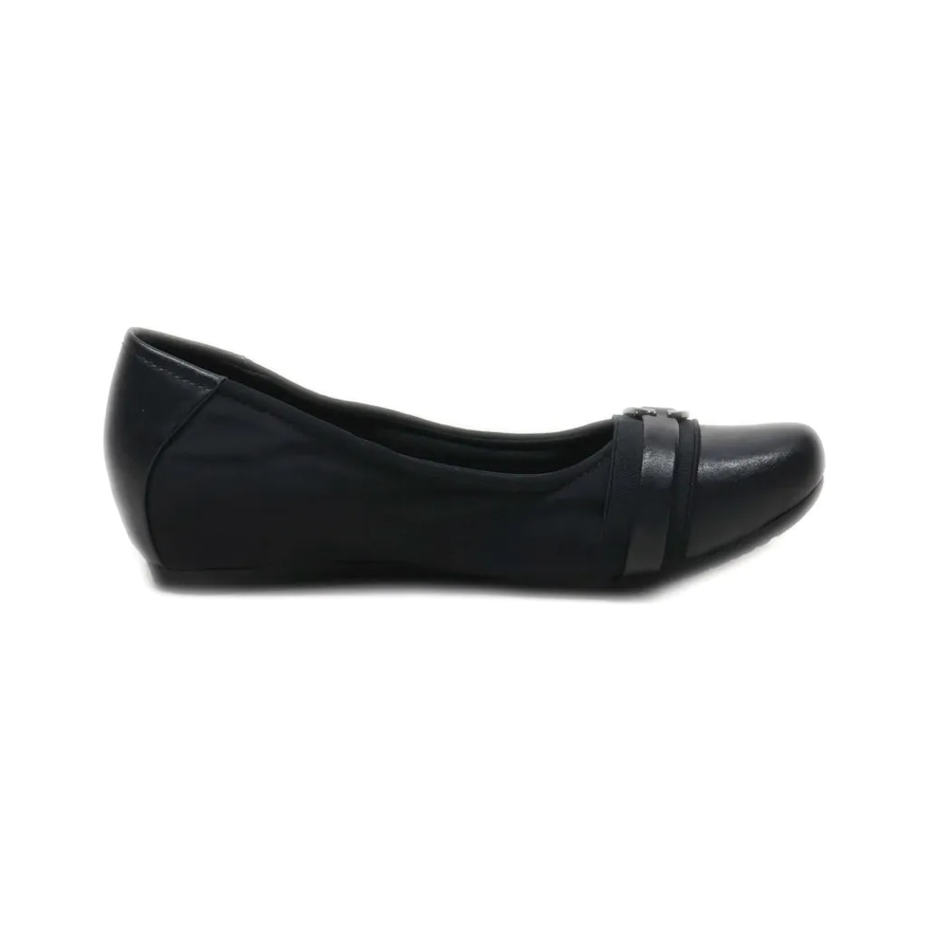 Baretraps Ballerinas Leather Black Colour For Women