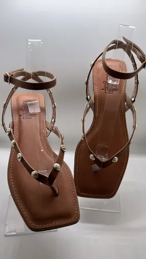 Bfb - Brown Flat Sandals w/ Rivets