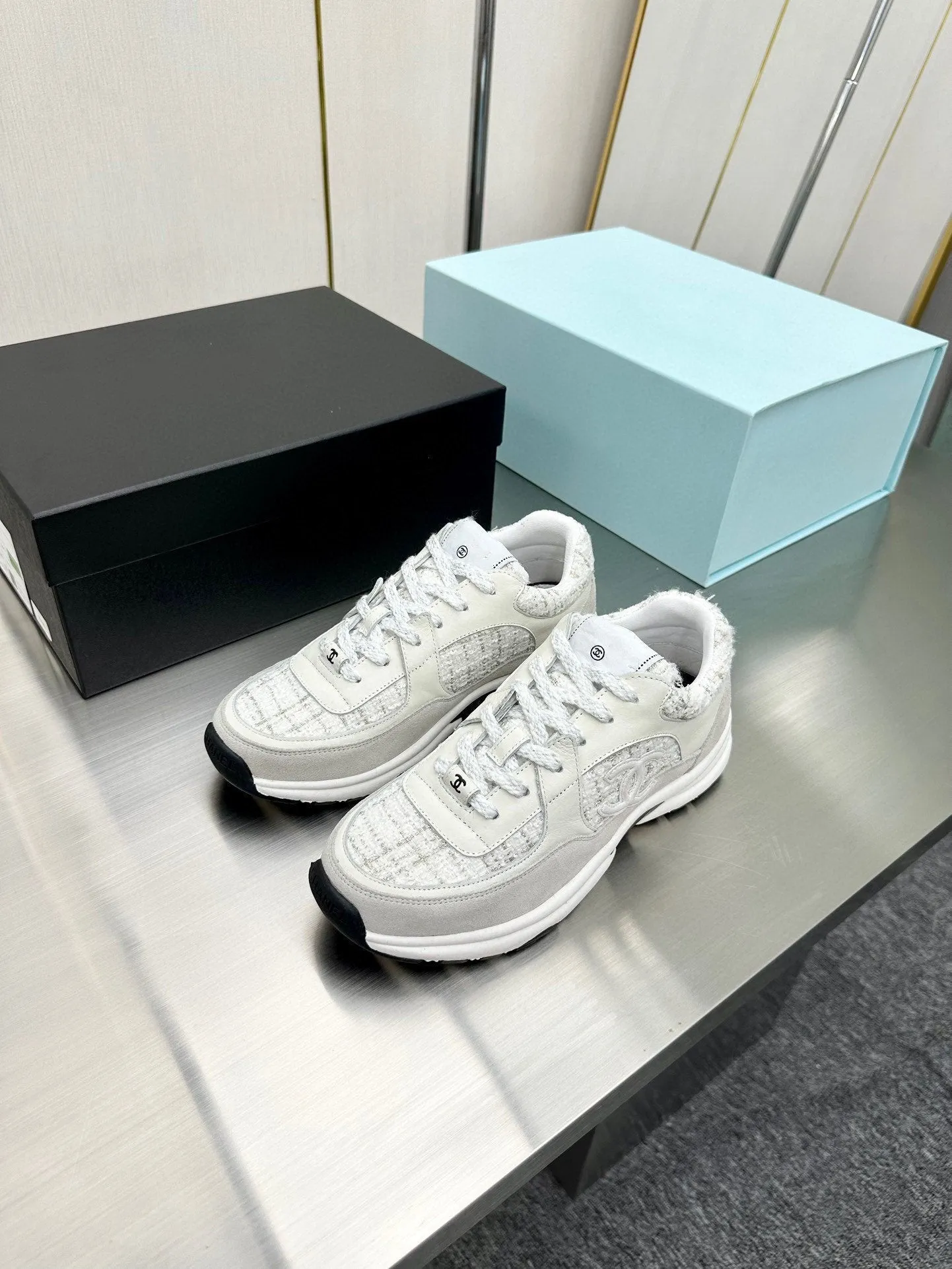 CC TRAINERS TWEED  GREY WHITE CALFSKIN
