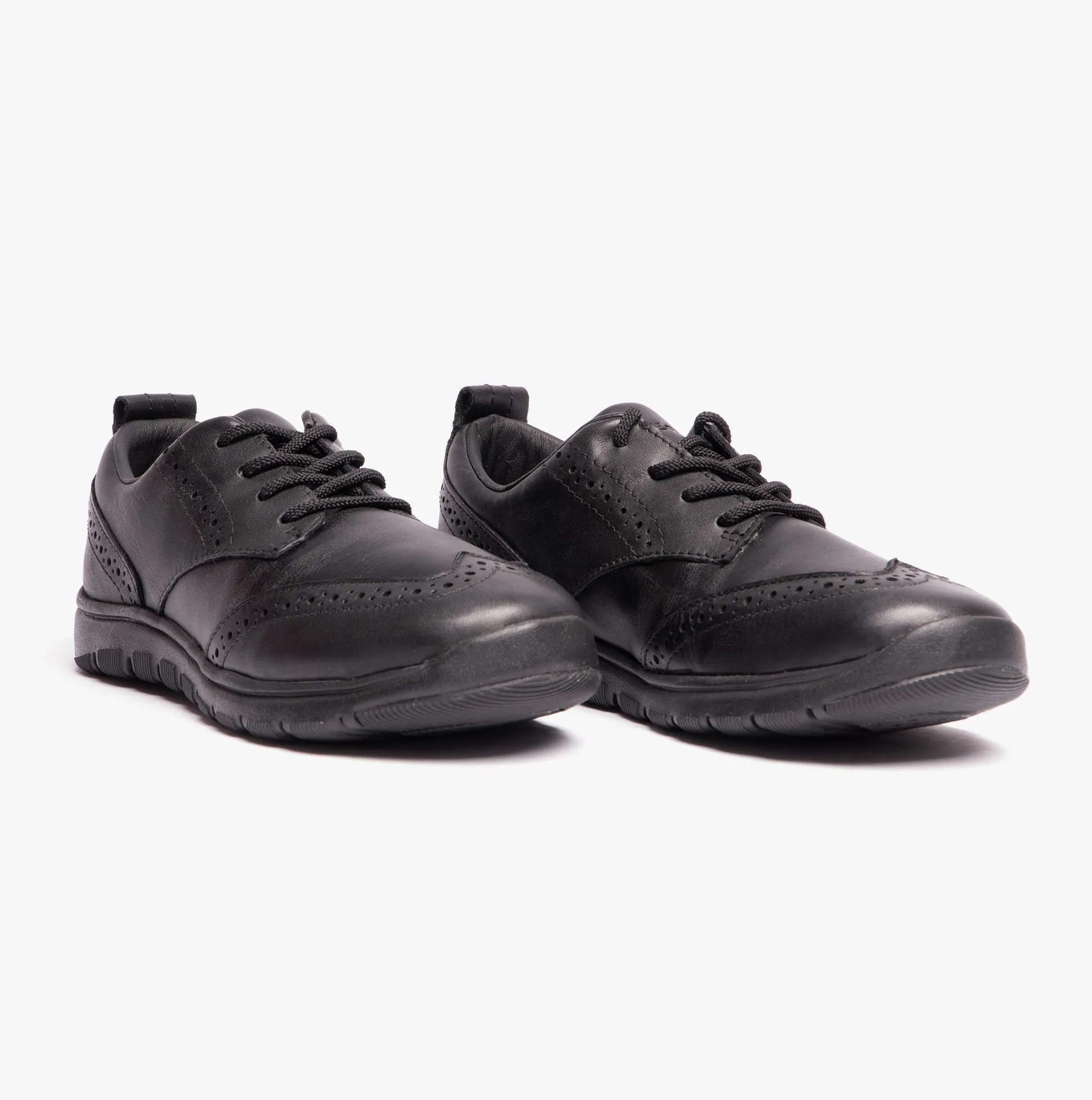 GEOX J XUNDAY Boys Leather School Trainers Black