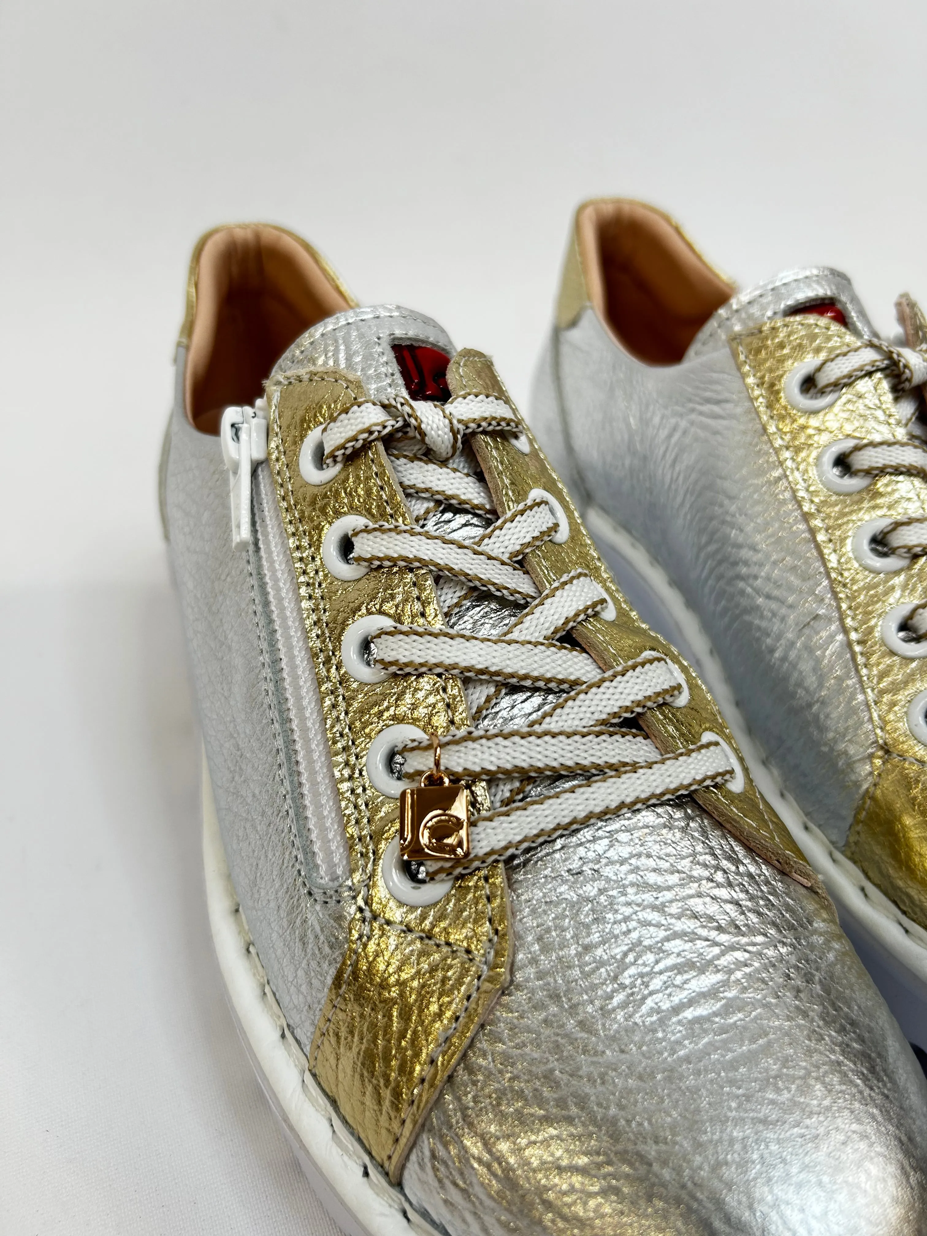 JOSE SAENZ Silver & Gold Trainers