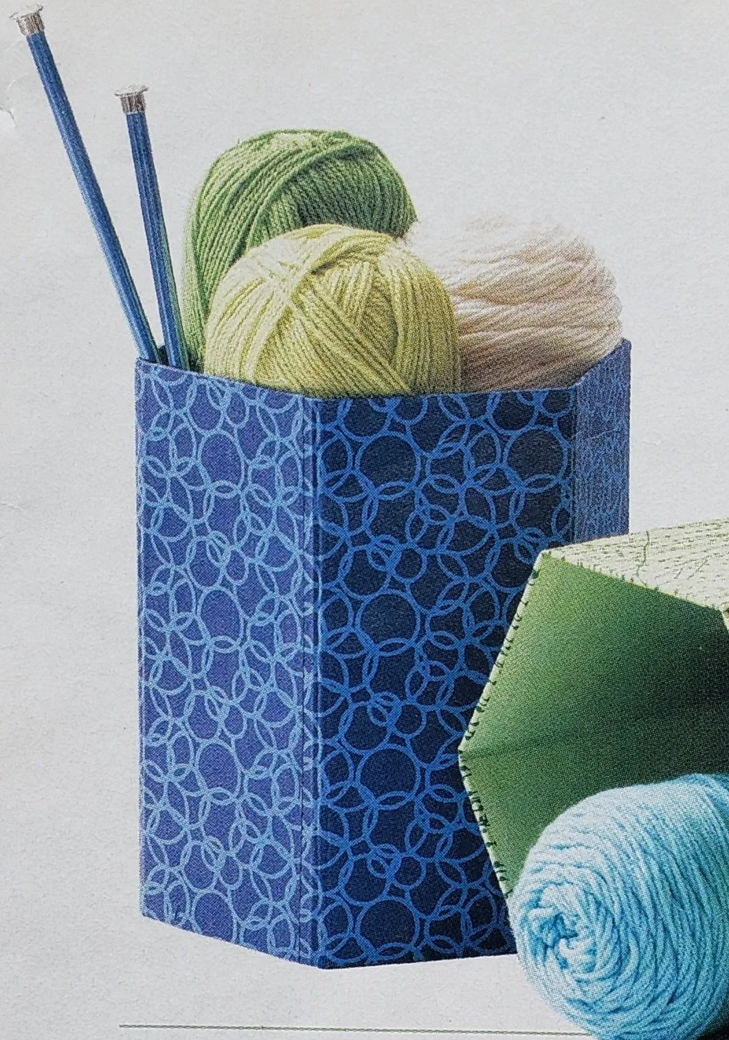 Recycled Cotton Storage/Wastebasket in Black Beach Grass Design