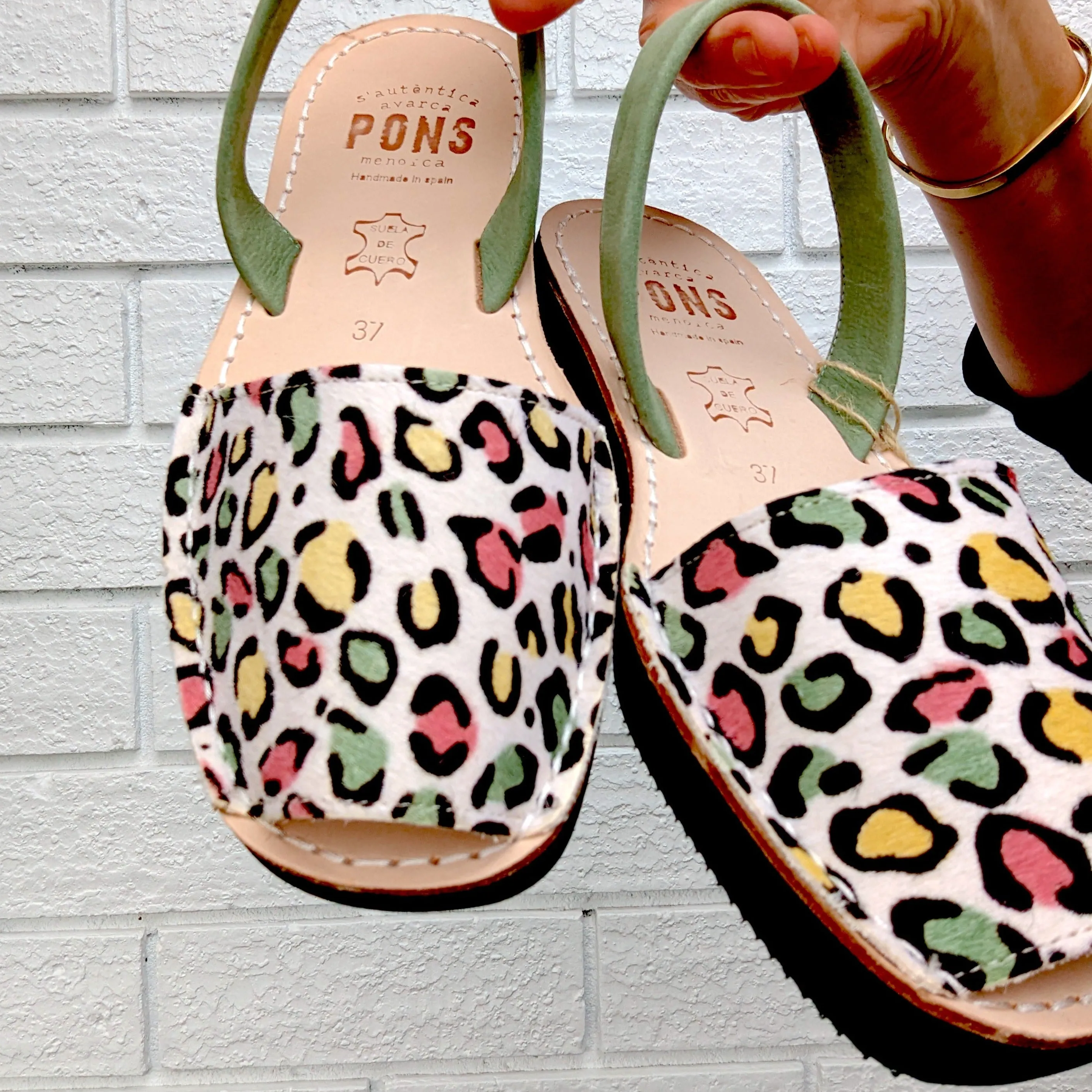 Wedge Wide - Rainbow Leopard